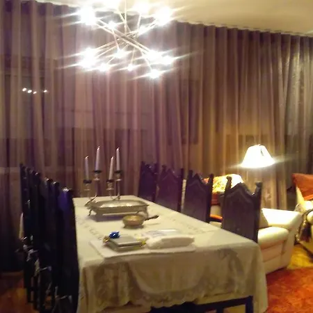 Low Cost Tourist Apartment- *