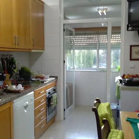 Low Cost Tourist Apartment- * Chaves
